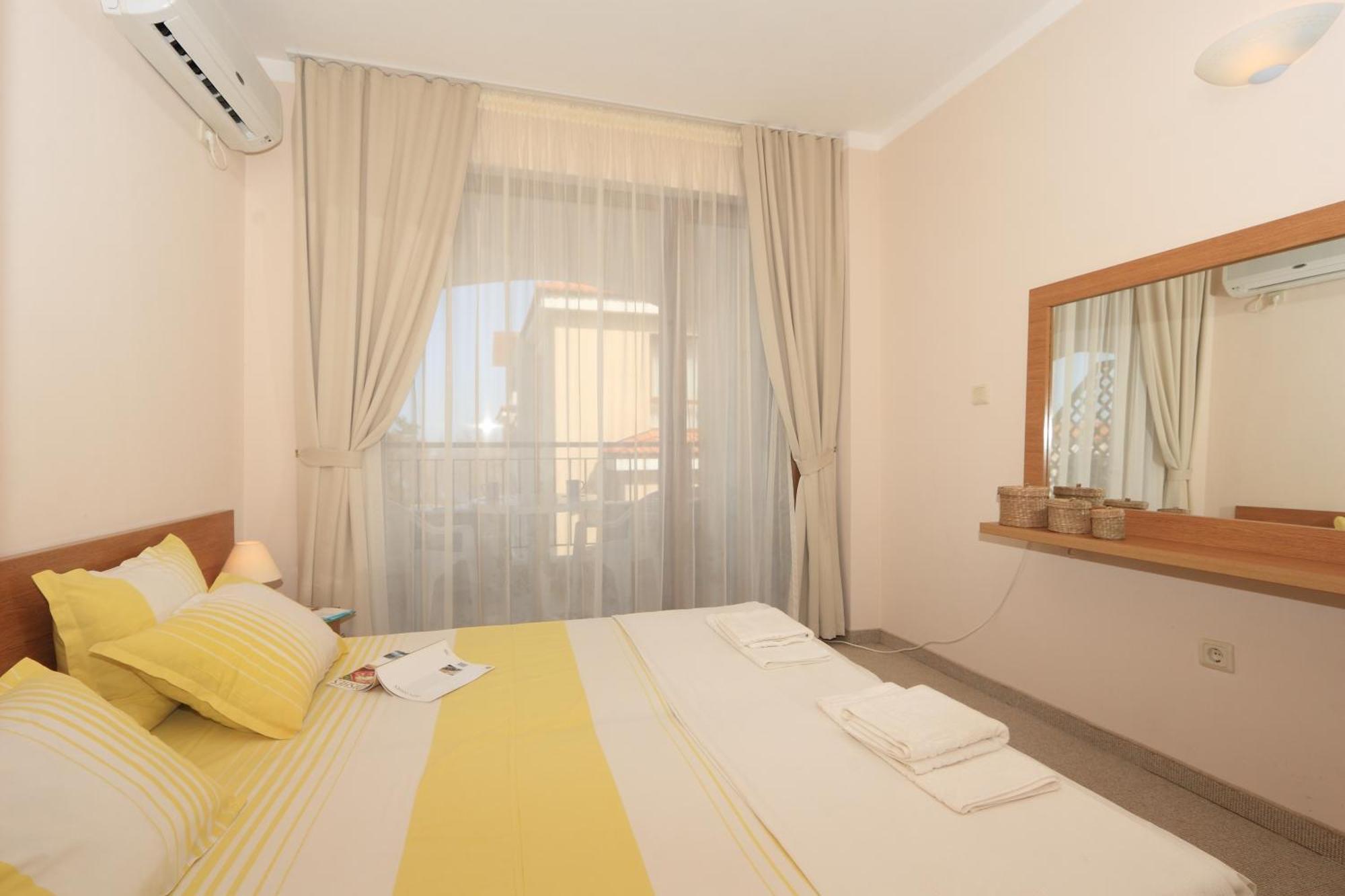 Bay Apartments Sozopol Cameră foto